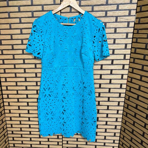 Trina‎ Turk Turquoise Scuba Knit Laser Cutout Dress Size 6 - Picture 1 of 9